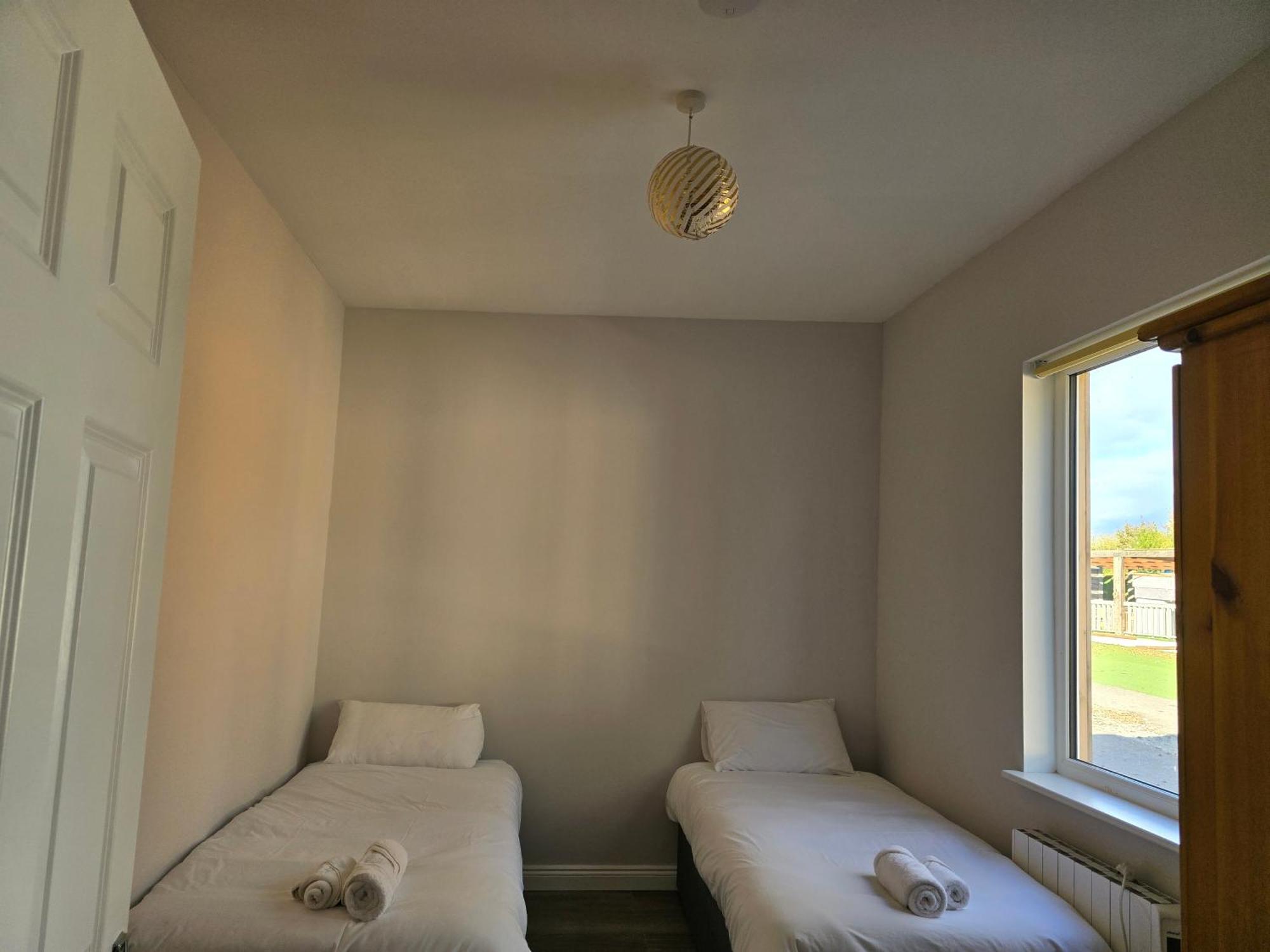 The Dutch Tulip Hotel مالو المظهر الخارجي الصورة